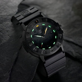 Original Navy SEAL, 43 mm, Taucheruhr - CZ01.EVO.BO - Night View