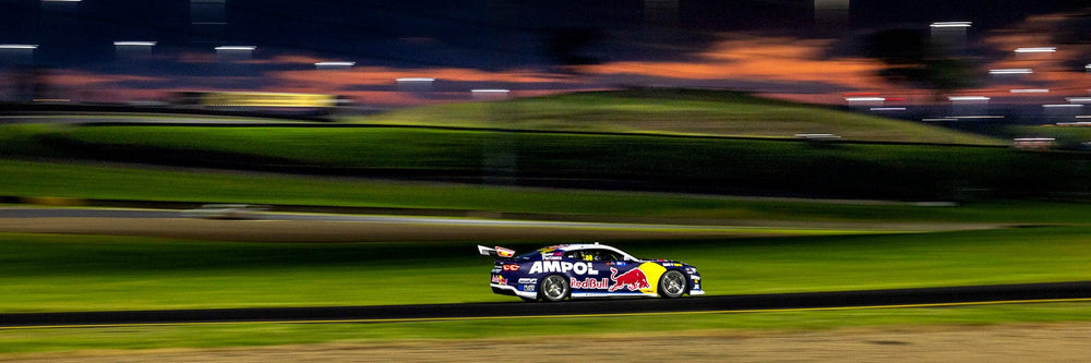 Red Bull AMPOL Racing – Luminox Schweiz