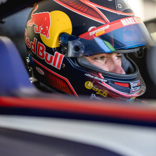 Luminox_Red_Bull_landing_page_banners6_bae3ac80-70ee-4936-9833-00e032e3612f_compressed_relative_060.jpg