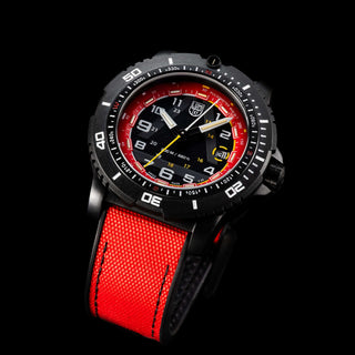 ICE-SAR Limited Edition, 45 mm Outdoor Explorer Watch - 1095	,Frontansicht