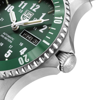 Automatic Sport Timer, 42 mm, Sport Uhr - XS.0937	, Detailansicht Ziffernblatt und Krone
