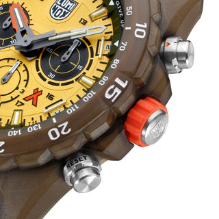 Bear Grylls Survival ECO Master, 45mm, Nachhaltige Outdoor Uhr - 3745.ECO,  Detailansicht Ziffernblatt und Krone